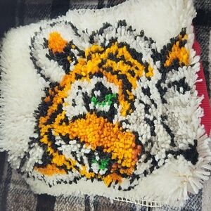 Tiger Cub Unfinished Latch hook pillow 12x12